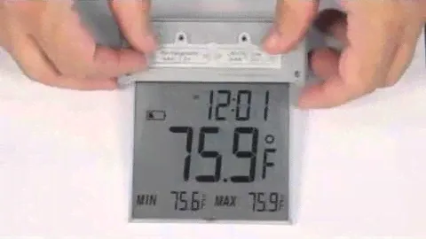 306-605 Large Window Thermometer with Solar Powered Backlight